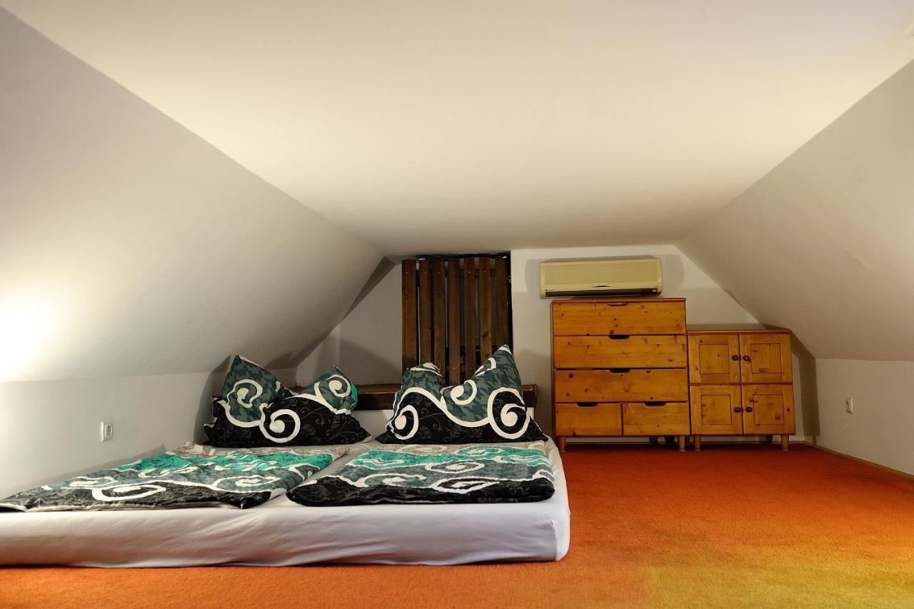 Luca Apartman Apartment Balatonlelle Ngoại thất bức ảnh